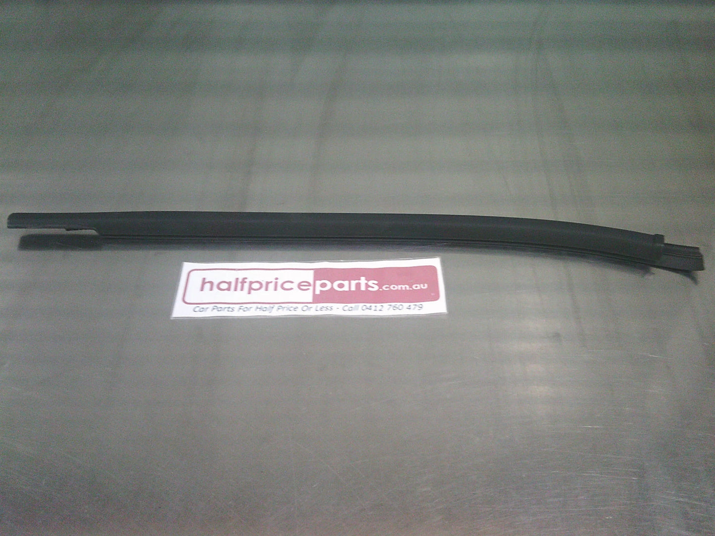 Holden RG Colorado Crew Cab Genuine Passenger Rear Door Window Belt Moulding New Part