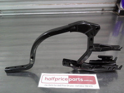 Toyota Camry Sedan Genuine Right Hand Rear Boot Hinge New Part