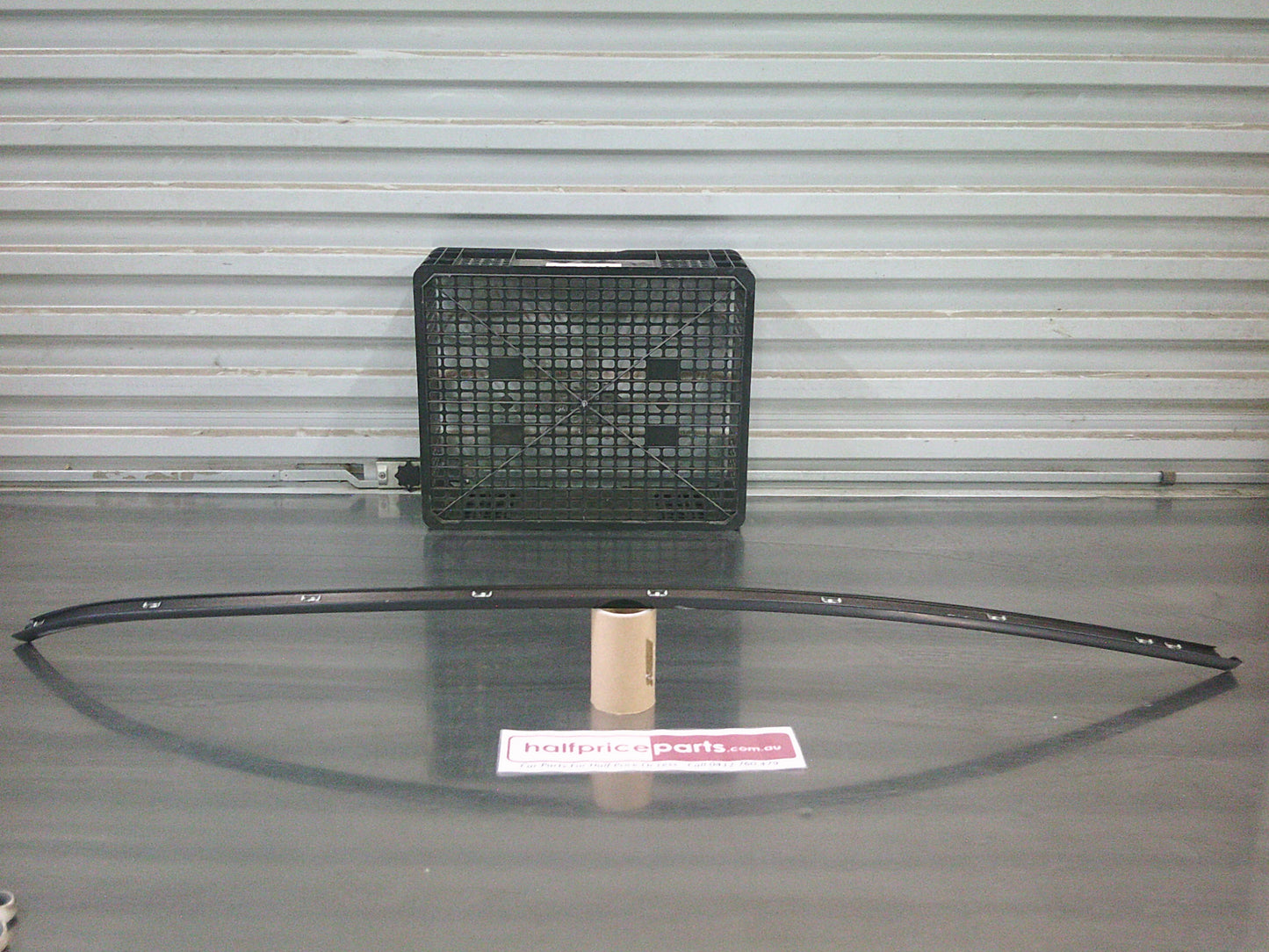 Holden Caprice/VF/VE Genuine Upper Moulding - New Part