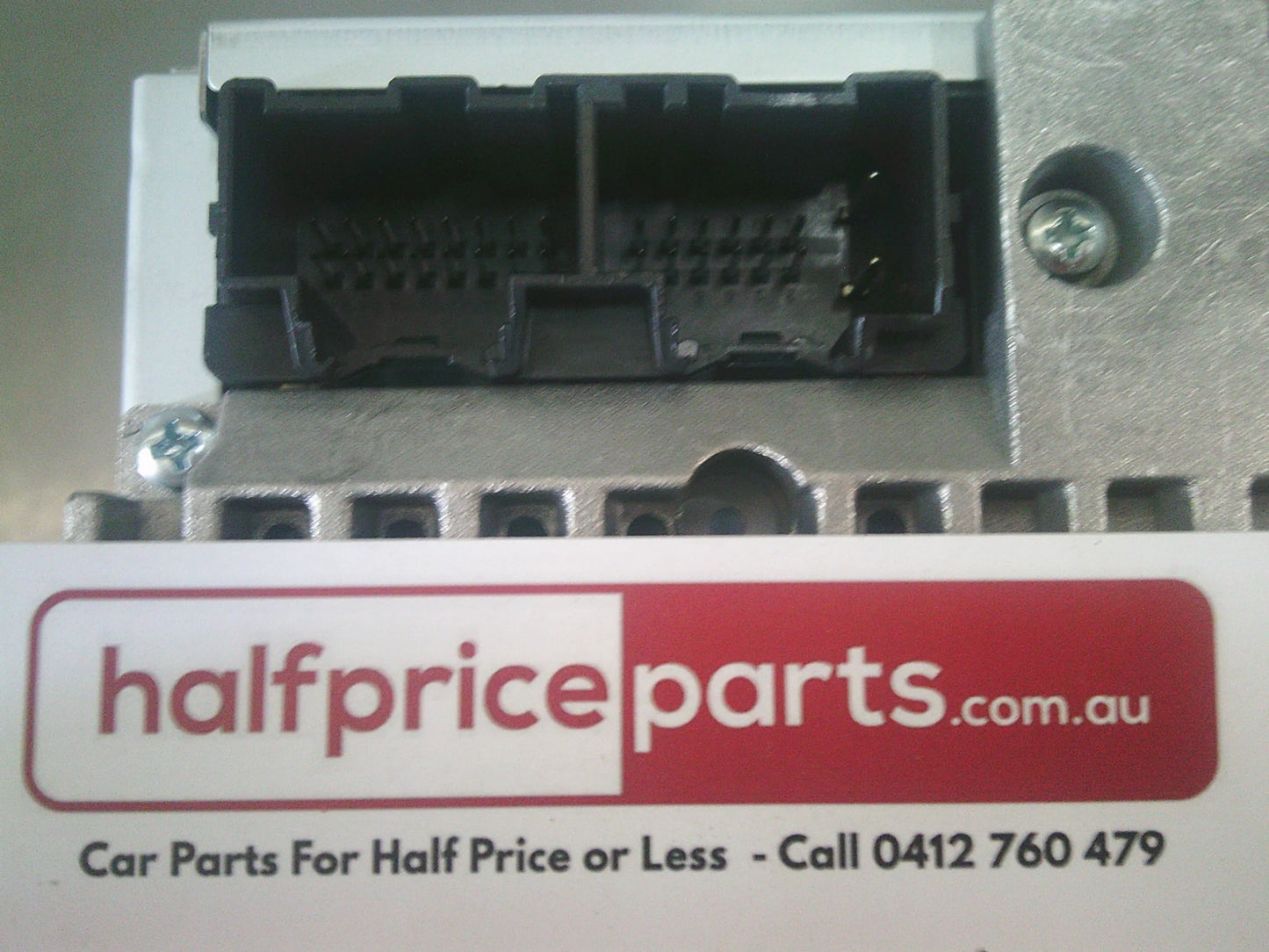 Holden CG7 Captiva Genuine MP3 Player CD AM-FM Radio Head Unit Assembly New Part