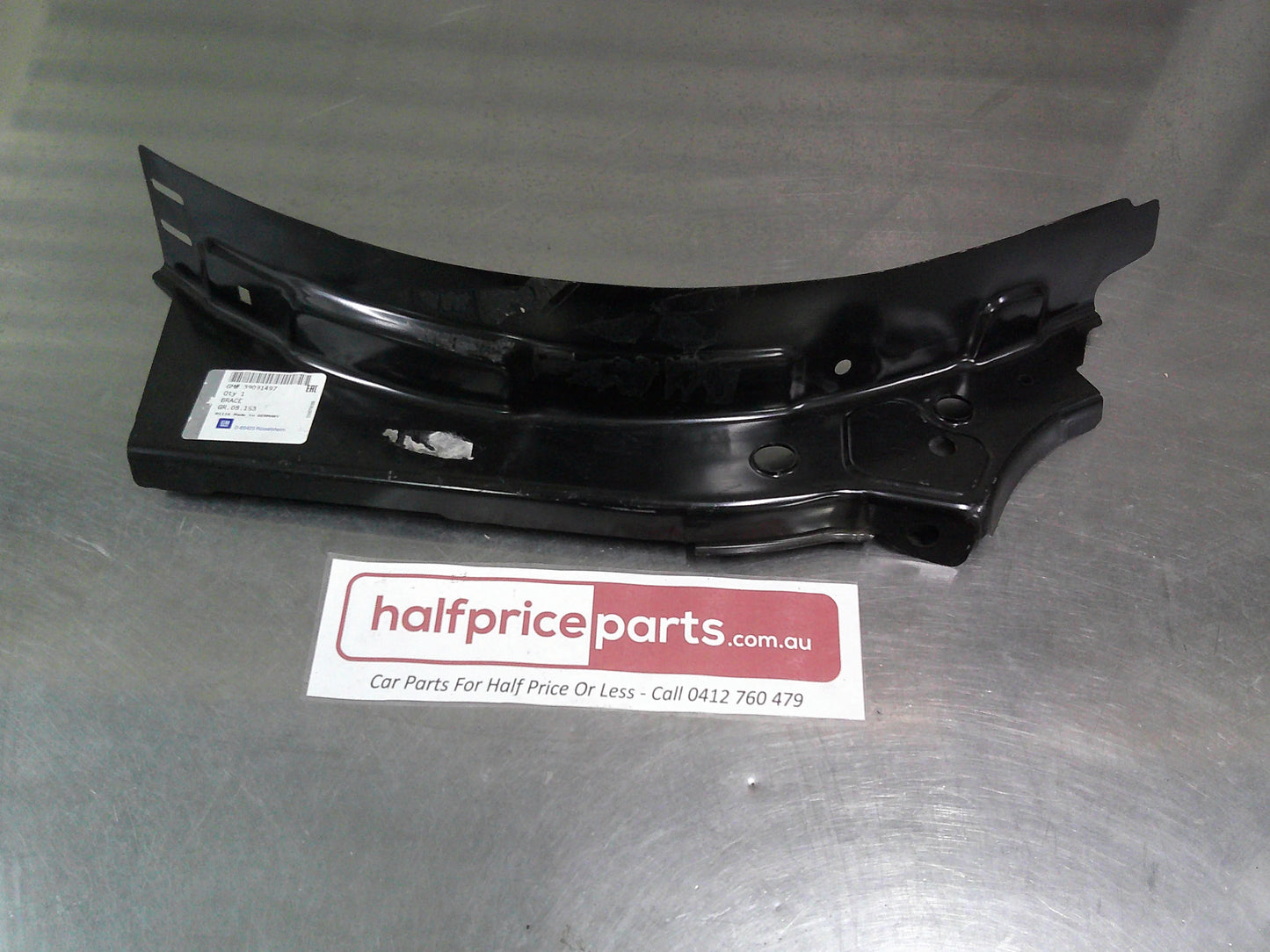 Holden Astra-K Genuine Right Hand Front Guard Support New Part