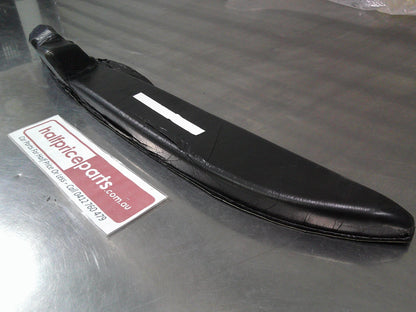 Holden CG5 Captiva Maxx Genuine Front Right Hand Door Pillar Insulator New Part.