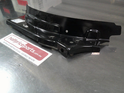 Holden Astra-K Genuine Right Hand Front Guard Support New Part