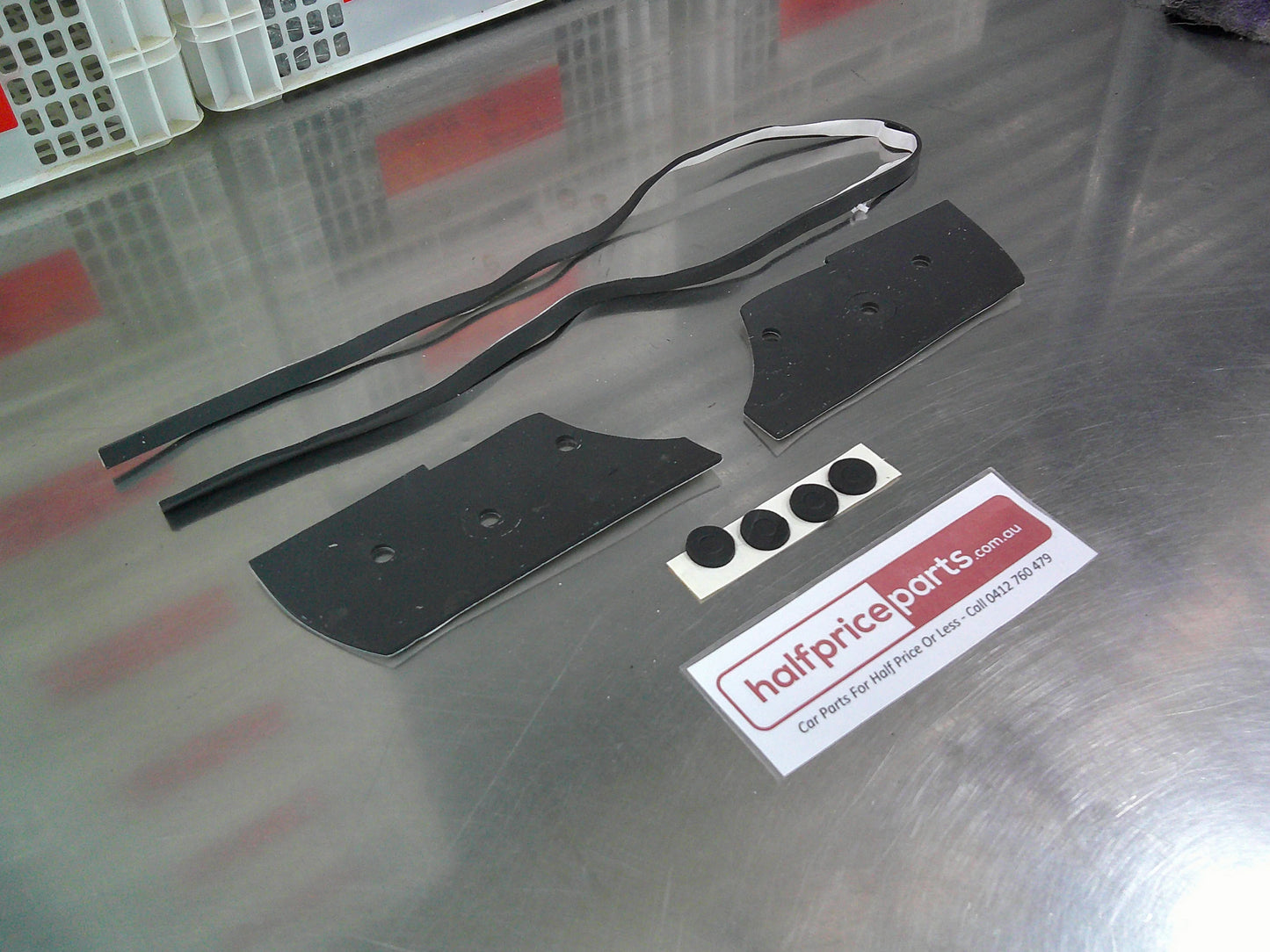 Holden VZ/VY Commodore/Calais/Monaro Genuine Rear End Spoiler Seal Kit New Part