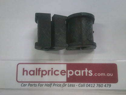 Holden VT/VX/VY/VZ Commodore Genuine Rear Sway Bar Bushing Pair New Part