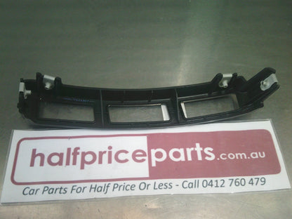 Holden Equinox Genuine Drivers Rear Side Wheelhouse Liner Brace New Part