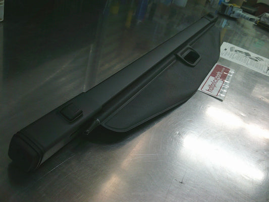 Holden Equinox Genuine Jet Black Luggage Shade Assembly New Part