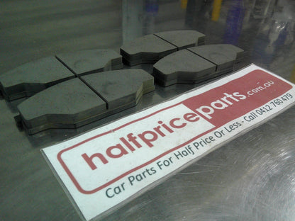 Toyota Hilux 2WD Genuine Front Disc Brake Pad Set New Part