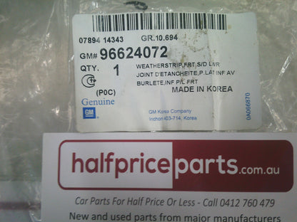 Holden CG Captiva Sport Genuine Front Lower Door Weatherstrip - New Part