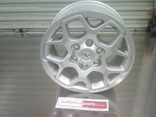 Toyota Hilux SR5 Genuine 17x7.5 Alloy Wheel In Silver (Rim Only) New Part