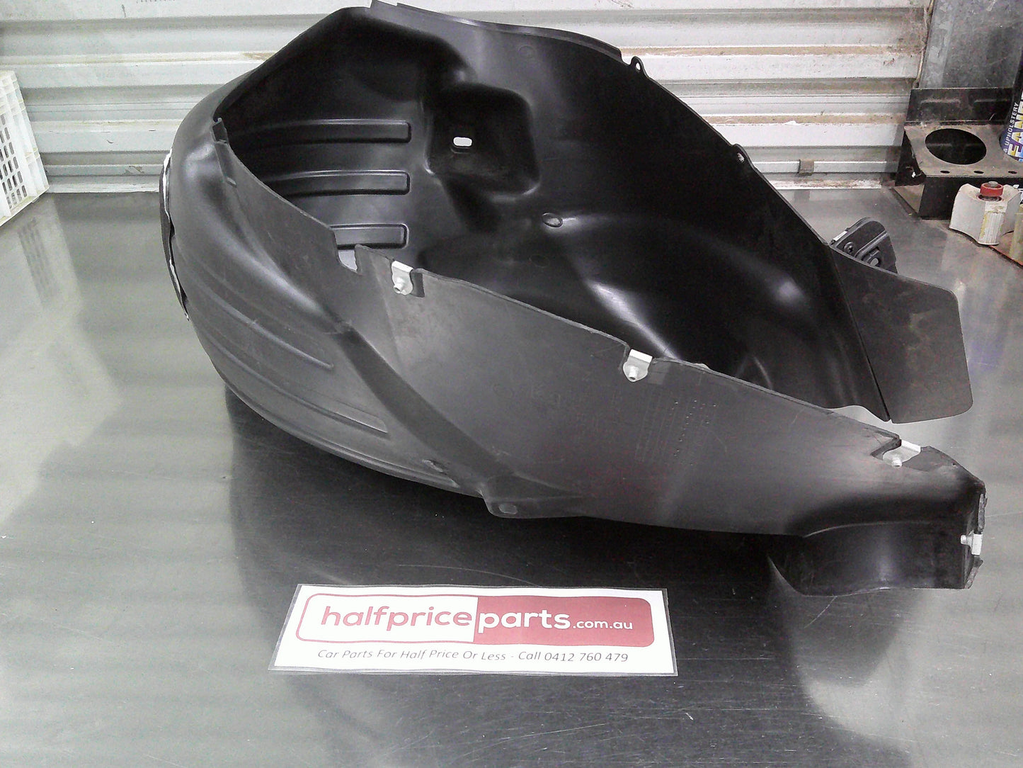 Holden TJ Trax Genuine Rear Right Hand Inner Wheel Housing Guard Liner New Part