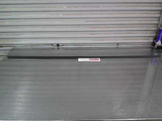 Volvo 240/ Volvo 260 Genuine Dirt Deflector Lower Side Molding New Part