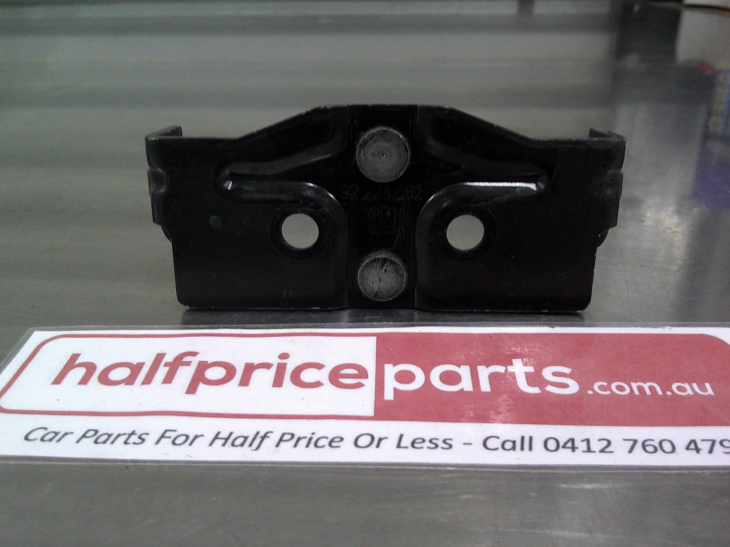 Holden VE Commodore Wagon Genuine Tail Gate Latch (Striker) New Part