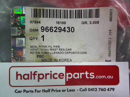 Holden CG Captiva Genuine Rubber Fuel Filler Pipe Seal New