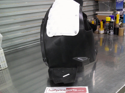 Holden WHP Cruze Wagon Genuine Right Hand Front Inner Splash Shield New Part