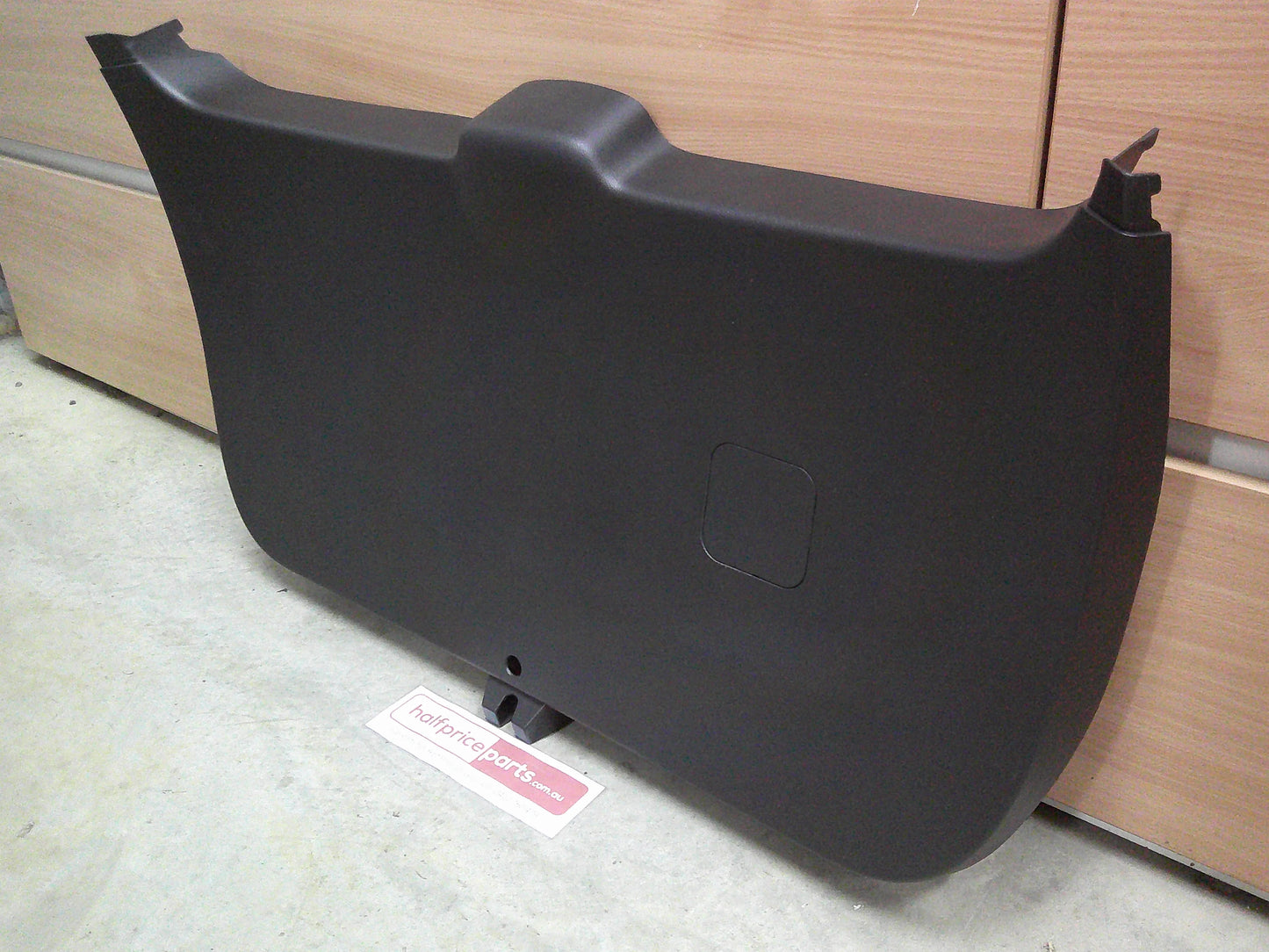 Holden Trax Genuine Black Liftgate Lower Trim Finish Panel Trim (Black) New Part