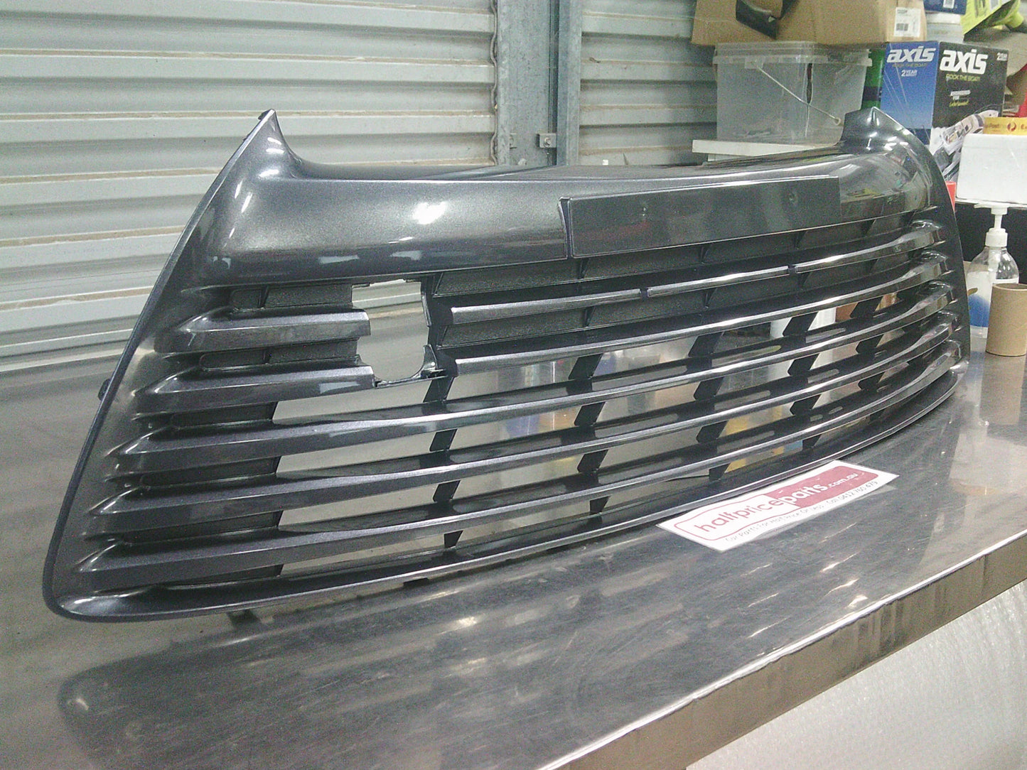 Toyota Camry ASV50 Altise Sedan Hybrid Genuine Lower Front Grille New Part
