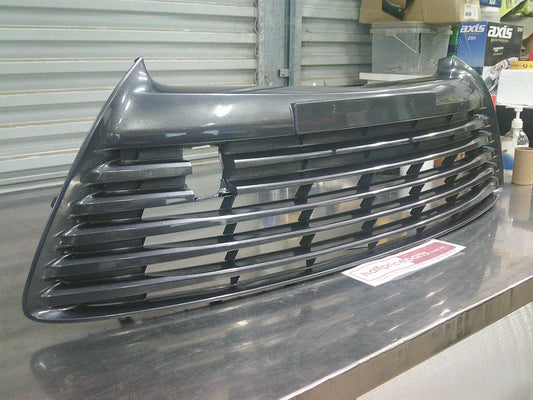 Toyota Camry ASV50 Altise Sedan Hybrid Genuine Lower Front Grille New Part
