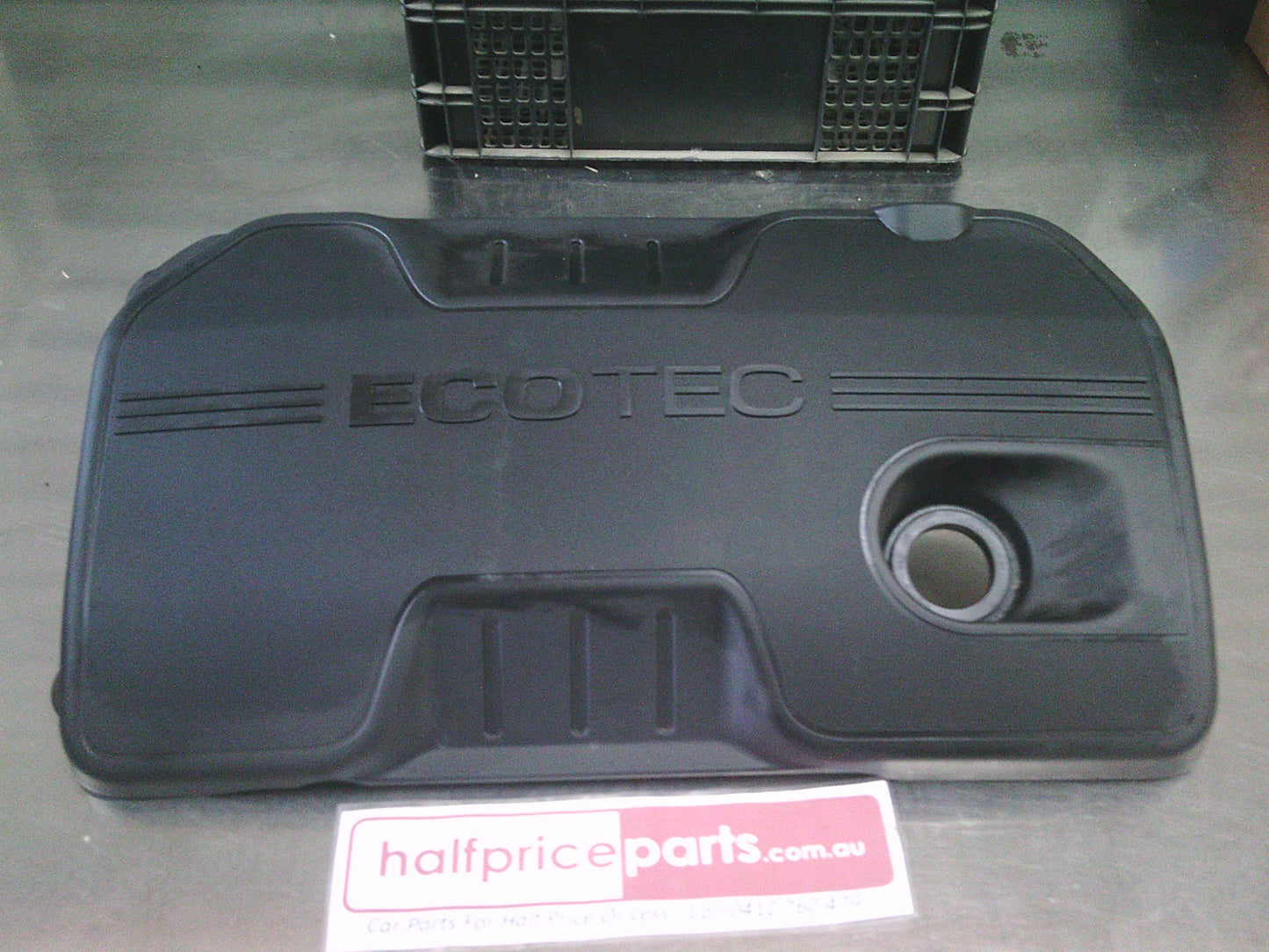 Holden CG Captiva 2.4Ltr Petrol Genuine Engine Cover New Part