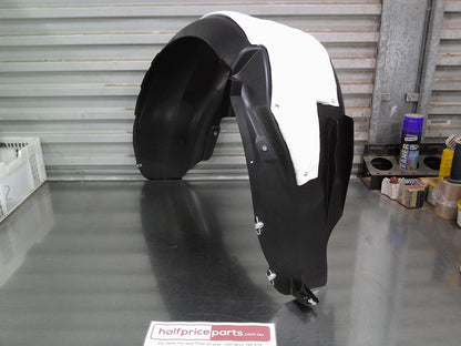 Holden CG Captiva Genuine Left Hand Rear Inner Wheel Housing Liner New Part