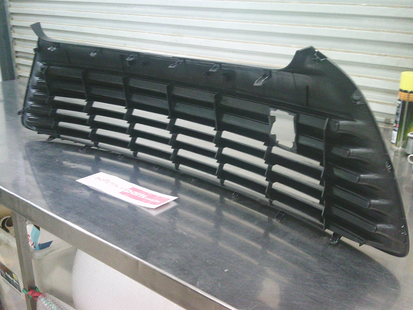 Toyota Camry ASV50 Altise Sedan Hybrid Genuine Lower Front Grille New Part