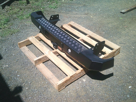 Piak Premium Steal Rear Step And Tow Bar Suits Toyota Hilux With Tub (Step And Bar Only No fitting Kit)  New Part