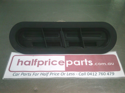 Holden HSV E2 GTS VE Commodore Genuine Right Hand Front Lower Bonnet Scoop Rubber (Drivers) New Part