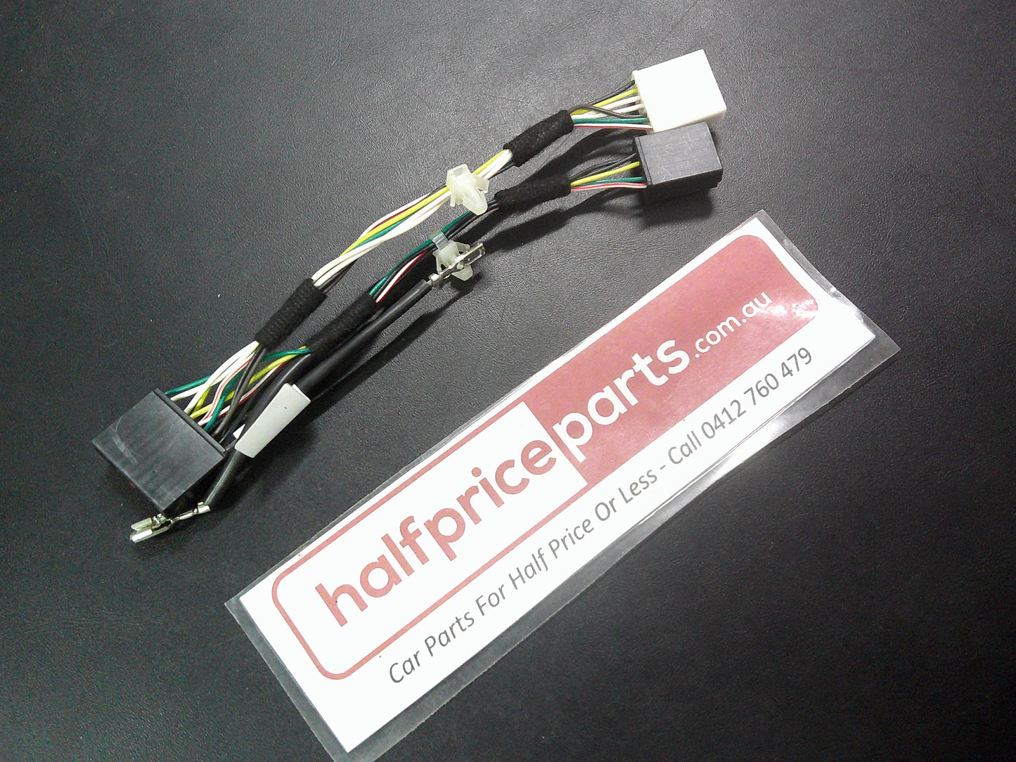 Holden VF Commodore/WN Caprice Genuine Steering Wheel Accessory Wiring Harness New Part