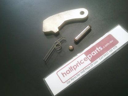 Holden VP Commodore Genuine Automatic Transmission Parking Pawls New Part