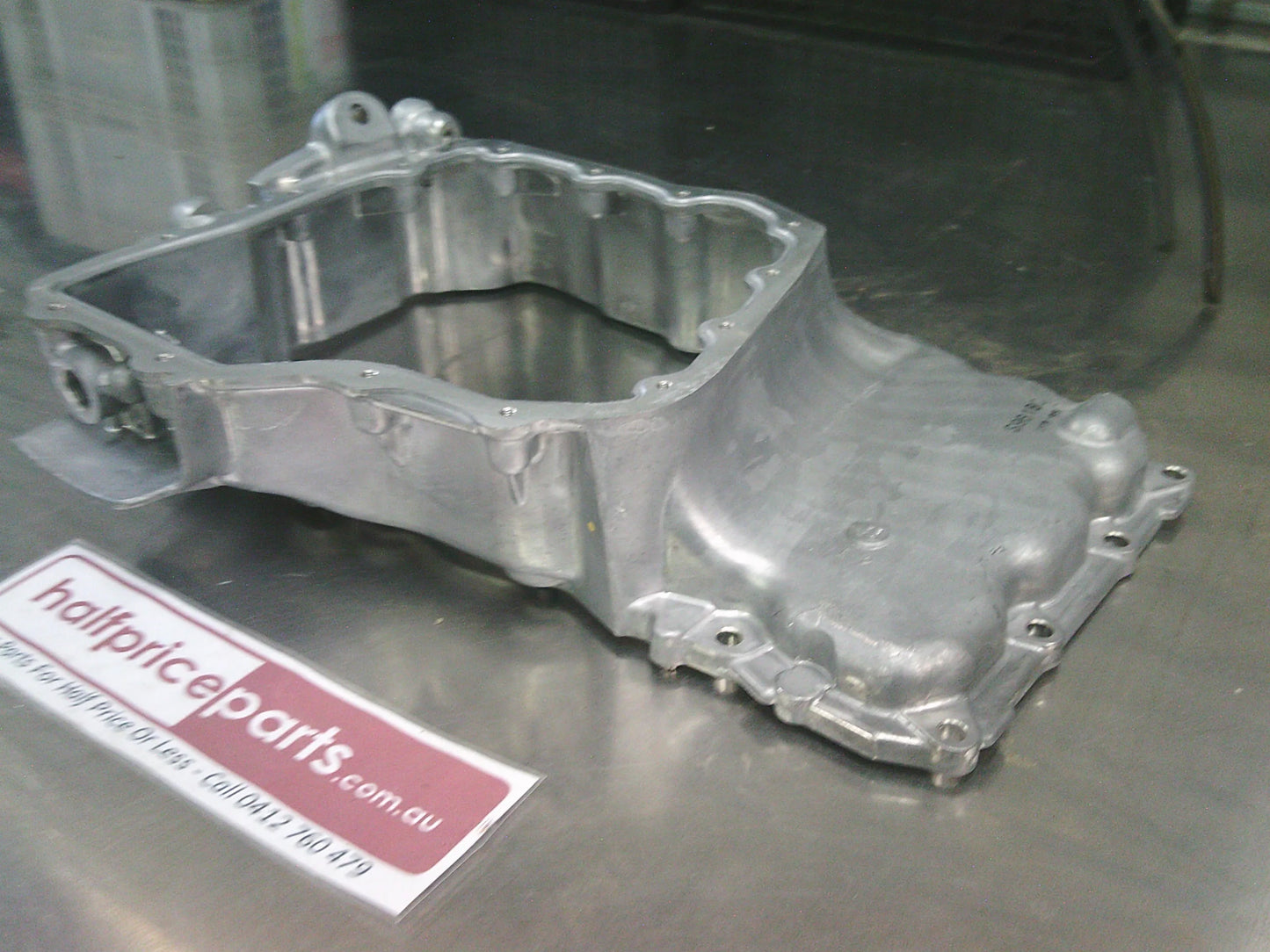 Holden Captiva 2.2Ltr Diesel Genuine Upper Engine Oil Pan New Part