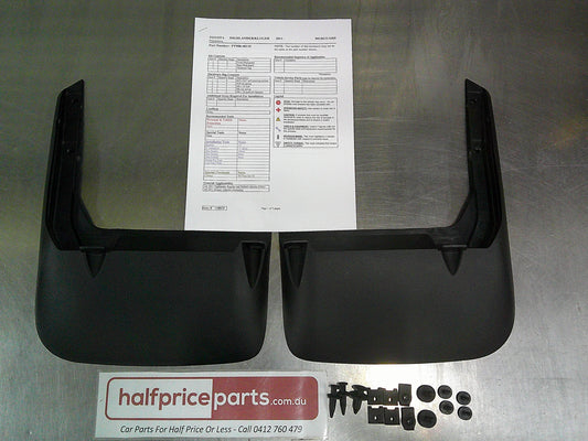 Toyota Kluger Genuine Rear Mud Flap Set Part Of Fitting Kit New Part