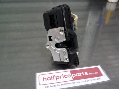 Holden CG Captiva Genuine Right Hand Rear Door Lock Assembly New Part