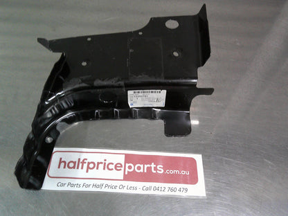Holden JH Cruze Genuine Front Wheel Panel Rear Reinforcement New Part