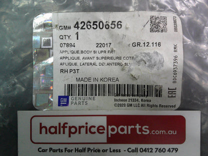 Holden Trax Genuine Front Right Hand Upper Side Body Trim Applique New Part