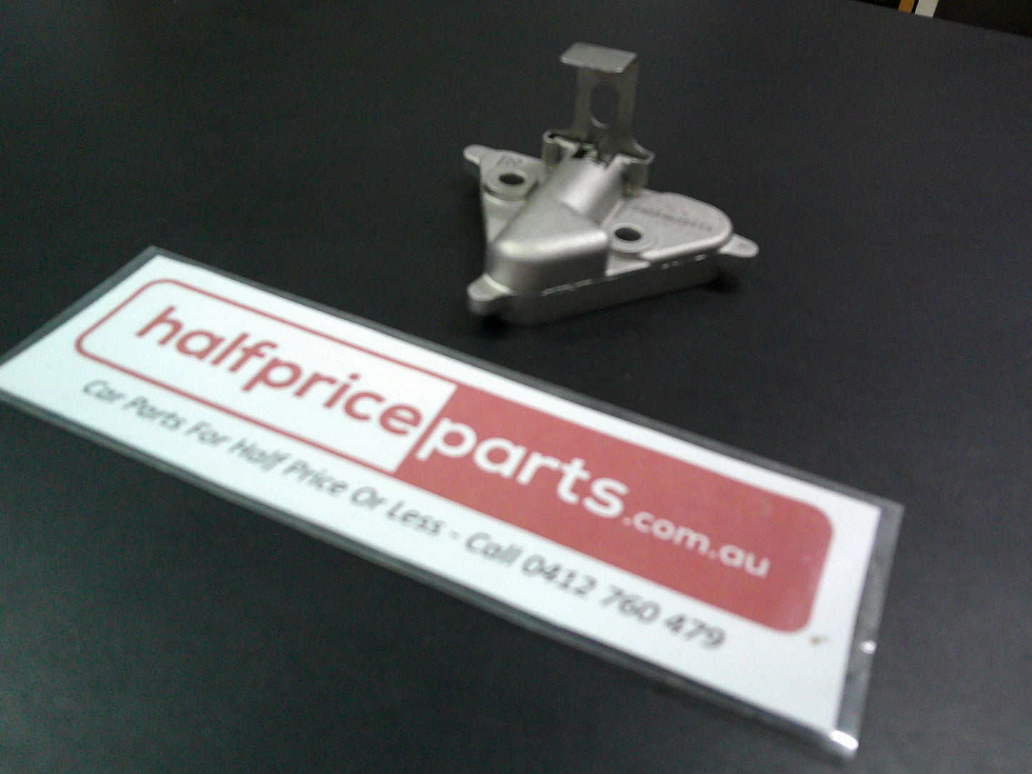 Jaguar XE/XF/F-Pace Genuine Timing Chain Tensioner New Part