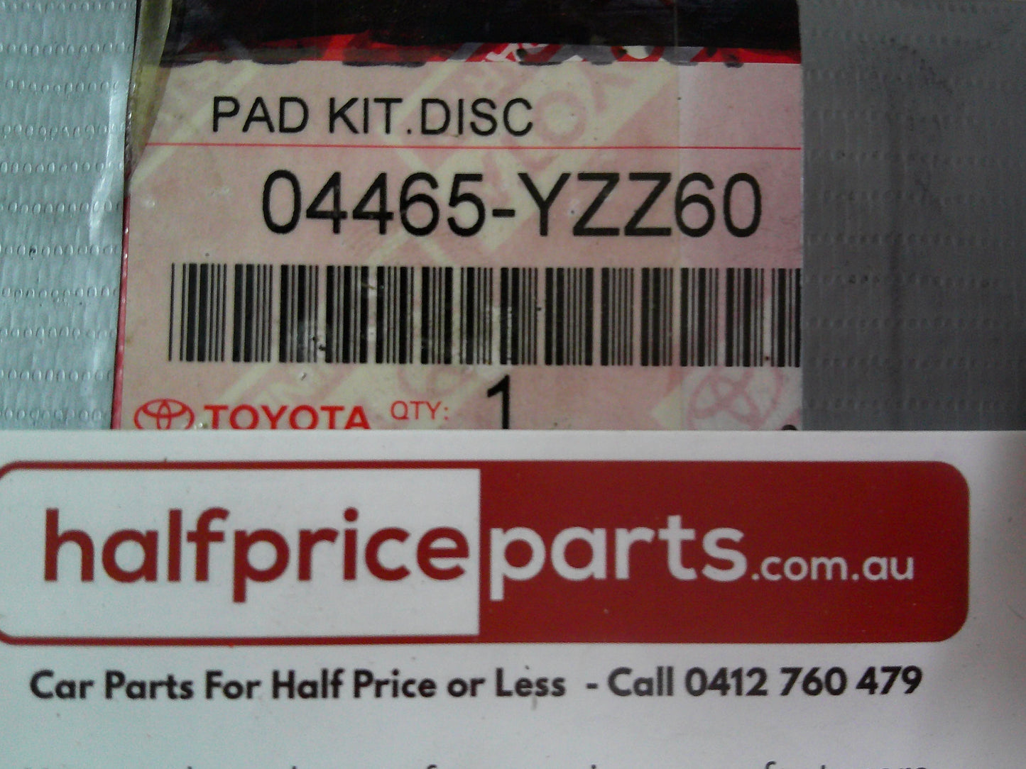 Toyota Hiace Genuine Front Disc Brake Pad Set New Part