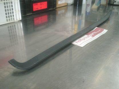 Holden Cascada Genuine Right Hand Windshield Side Moulding New Part