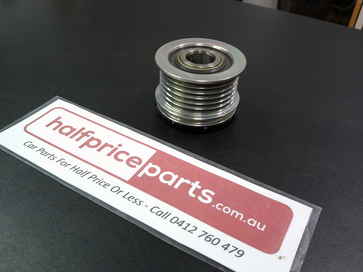 VW UP! Genuine Alternator Pulley New Part