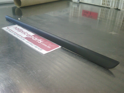 Holden HSV VE/WM Statesman Genuine Right Hand Rear Bumper Rub Strip (Pitch Black) New Part