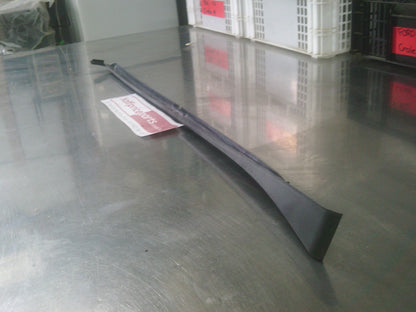 Holden Cascada Genuine Right Hand Windshield Side Moulding New Part