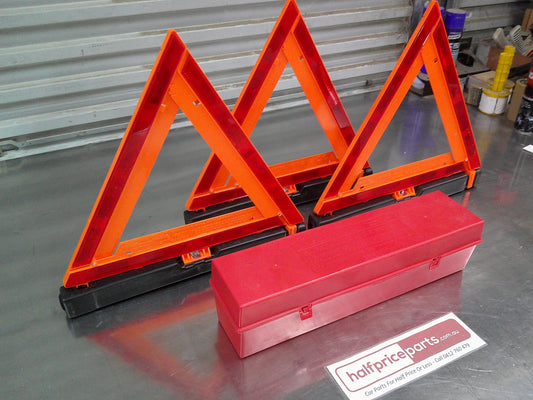 Narva Safety Truck And Trailer Brake Down Triangles Set 3 And Box New Part