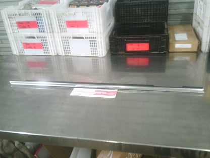 Holden Astra J Genuine Right Hand Chrome Weatherstrip New Part