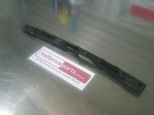 Holden Commodore VE Genuine Rear Window Mould Bracket (Black) New Part