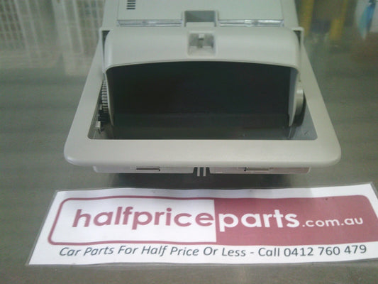 Holden CG7 Captiva Genuine Roof Console Map Lights/Sun Glasses Storage New Part