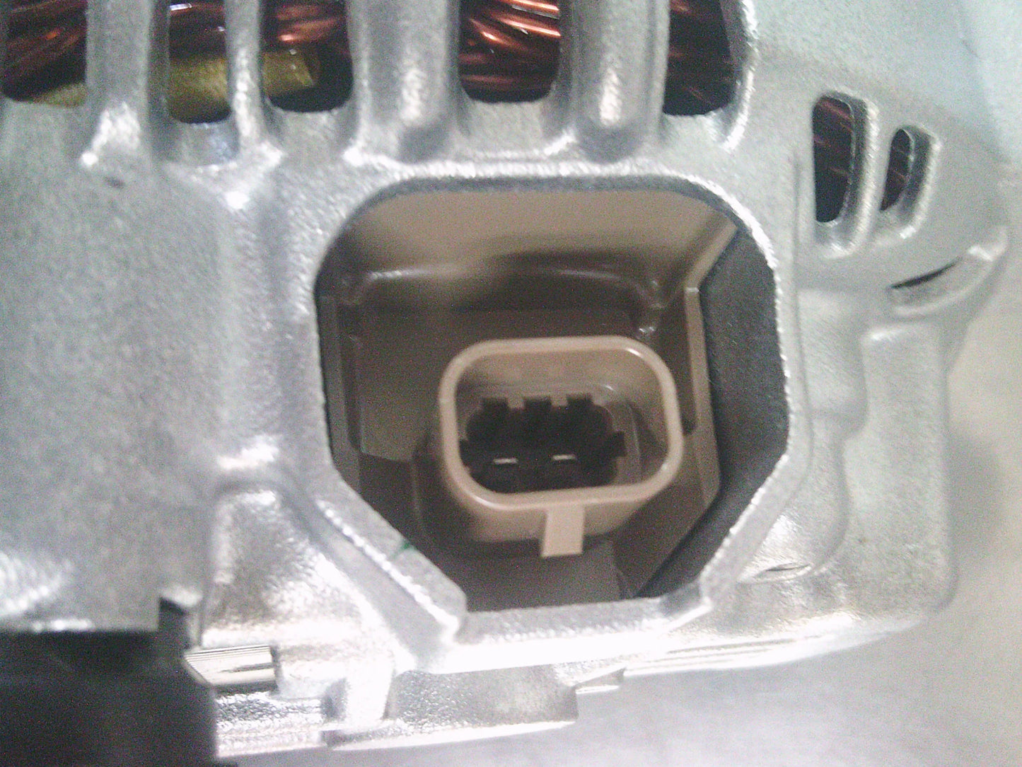 Holden VE Commodore/WM Statesman 3.6Ltr V6 SIDI Genuine Alternator 100 AMP New Part