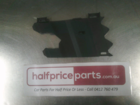 Holden VF Evoke Ute Genuine Right Hand Lower Air Baffle New Part.