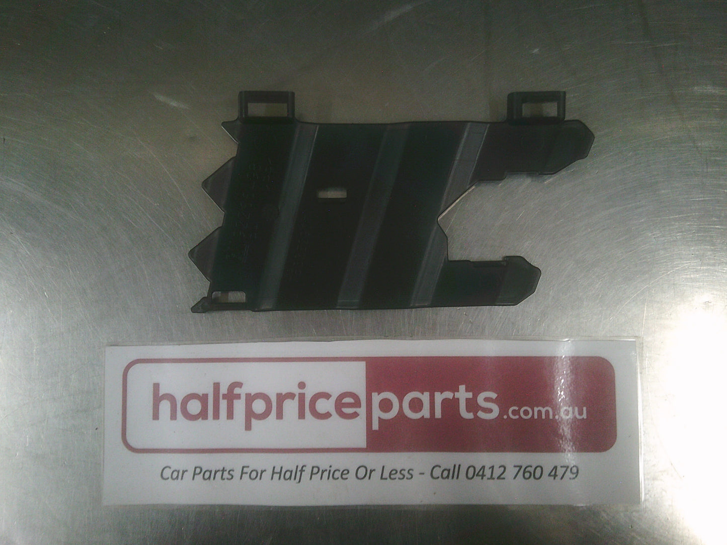 Holden VF Evoke Ute Genuine Right Hand Lower Air Baffle New Part.