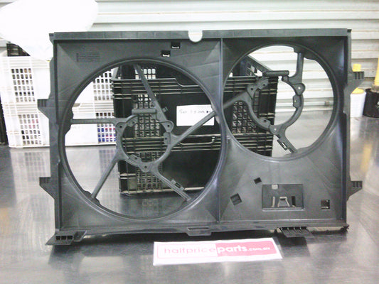 Holden VS/VT/VX/VY Commodore Genuine Thermo Fan Housing - New Part