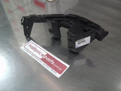 Holden VE Commodore Sedan Genuine Right Hand Rear Bumper Bracket New Part