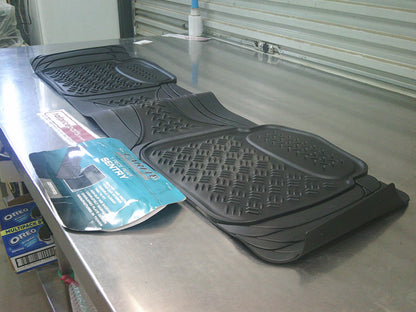 Carfit Second Row Heavy Duty 1 Piece Rubber Floor Mat New Part